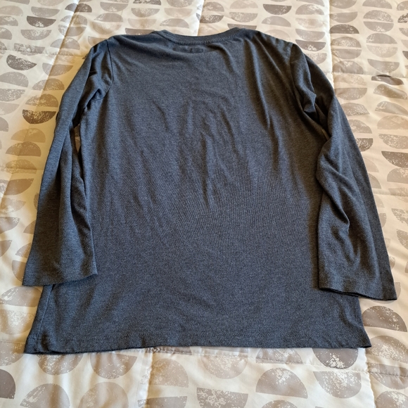 3 Long sleeve Tee's - Picture 5 of 11